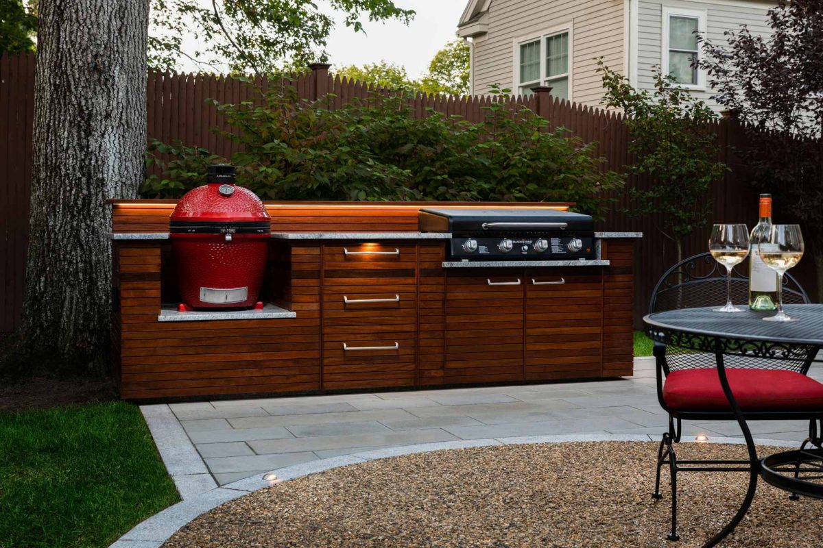 Chestnut Hill Outdoor Kitchen & Patio | Curbs Studio Project